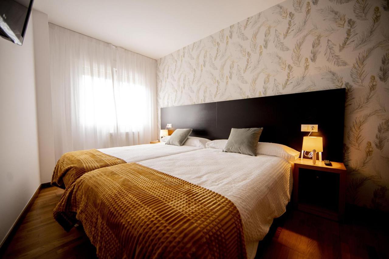 Cantares-NOJA ROOMS O Pedrouzo Exterior foto